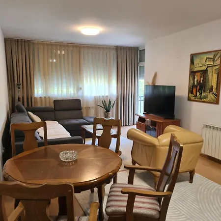 Globe Apartamento Saraievo