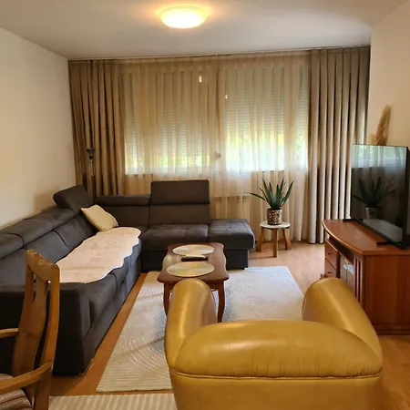 Globe Apartamento